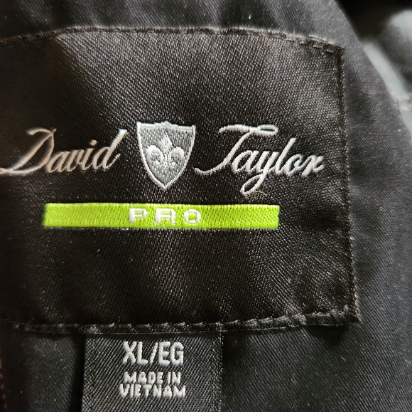 DAVID TAYLOR PRO men's size XL, zip front, lightweight black windbreaker. - Picture 3 of 5